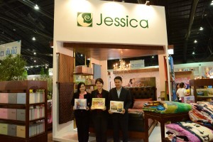 Jessica at Baan Lae Suan 2015 (4)